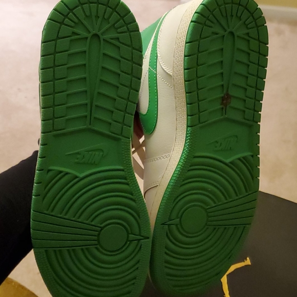 Girls jordans - Picture 7 of 9